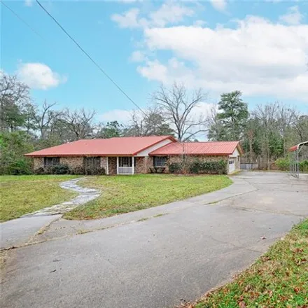 Buy this 3 bed house on 370 County Road 2153 in Quitman, Texas