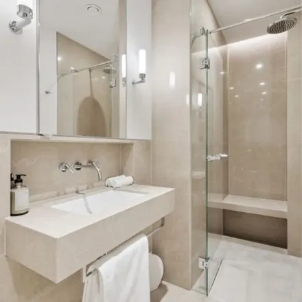 Image 1 - Charing Cross, London, SW1A 2DX, United Kingdom - Apartment for rent