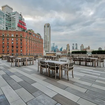 Image 2 - 1 Lincoln Plaza, 1 West 64th Street, New York, NY 10023, USA - Apartment for rent