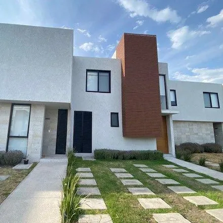 Rent this studio house on unnamed road in Delegaciön Santa Rosa Jáuregui, 76100 El Nabo