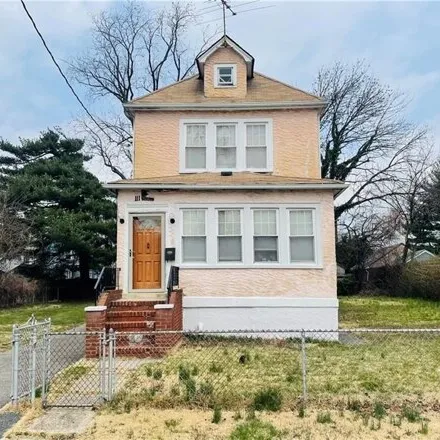 Buy this 3 bed house on 111 Sherwood Avenue in City of Yonkers, NY 10704