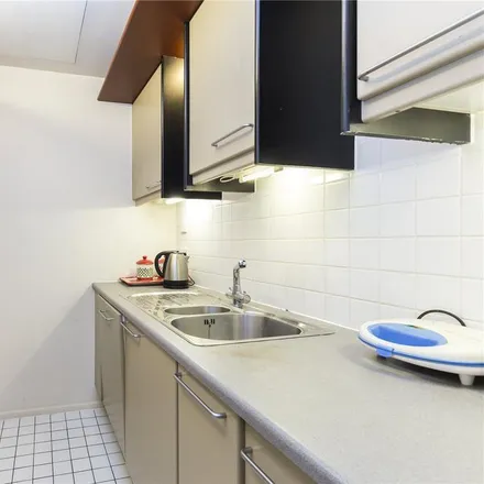 Image 5 - Point West, McLeod's Mews, London, SW7 4HP, United Kingdom - Apartment for rent