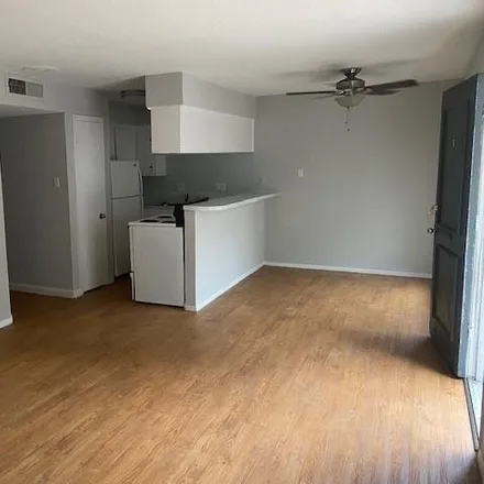 Rent this 1 bed house on Citizen Pilates in 940 Heights Boulevard, Houston