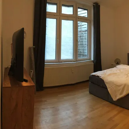 Image 1 - Heiligkreuzgasse 13, 60313 Frankfurt, Germany - Apartment for rent