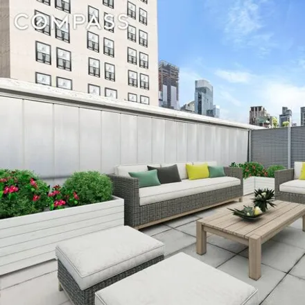 Buy this 3 bed condo on The Grand Madison in 225 5th Avenue, New York