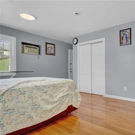 Image 6 - 133-20 118th Street, New York, NY 11420, USA - House for sale