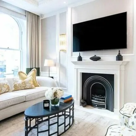 Image 7 - 19 Prince of Wales Terrace, London, W8 5PQ, United Kingdom - Apartment for rent