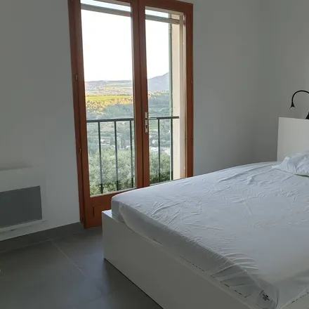 Rent this 3 bed house on 26170 Mollans-sur-Ouvèze