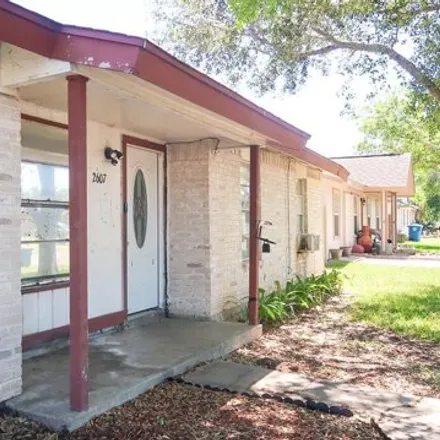 Buy this 4 bed house on 2657 Quarter Horse Drive in Beeville, TX 78102