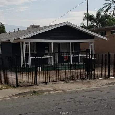 Buy this 2 bed house on Lincoln Elementary School in 255 West 13th Street, San Bernardino