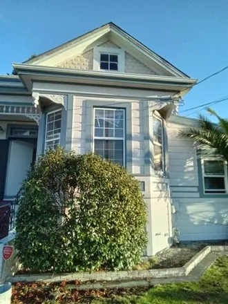 Buy this 4 bed house on 1648 92nd Avenue in Oakland, CA 94621