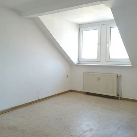 Rent this 2 bed apartment on Uhlandstraße 22 in 27576 Bremerhaven, Germany
