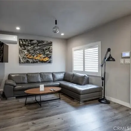 Image 1 - 1448 West 106th Street, Los Angeles, CA 90047, USA - House for rent