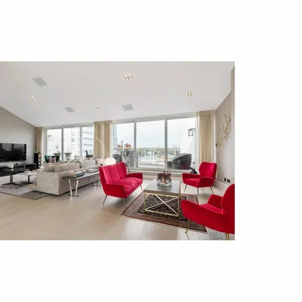 Image 2 - Chelsea Crescent, The Towpath, London, SW10 0XA, United Kingdom - Apartment for rent
