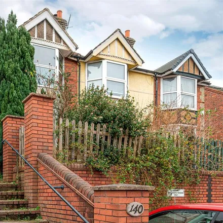 Rent this 4 bed duplex on Hughenden Road in High Wycombe, HP13 5HS