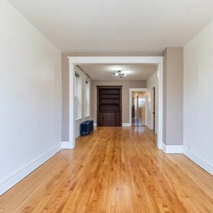 Image 4 - 3631 South Hermitage Avenue, Chicago, IL 60608, USA - House for rent