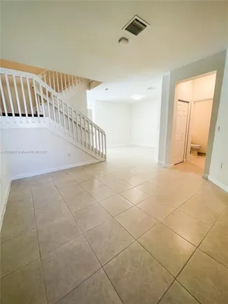 Image 3 - 3345 West 93rd Place, Hialeah, FL 33018, USA - Townhouse for rent