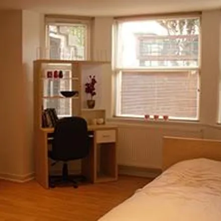 Rent this 1 bed apartment on University of Leeds in Springfield Mount, Leeds