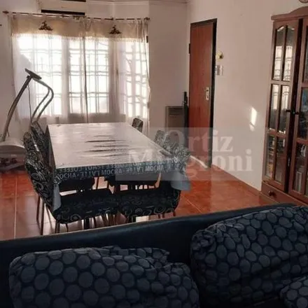 Buy this 6 bed house on Pedro Mascagni 187 in Partido de Lomas de Zamora, B1828 HGV Lomas de Zamora
