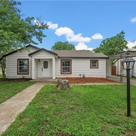 Buy this 2 bed house on 1218 Barlow Street in Bellmead, McLennan County