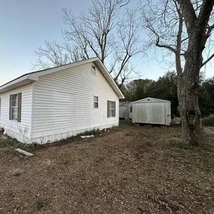 Image 3 - 380 Park Drive, Claxton, GA 30417, USA - House for sale