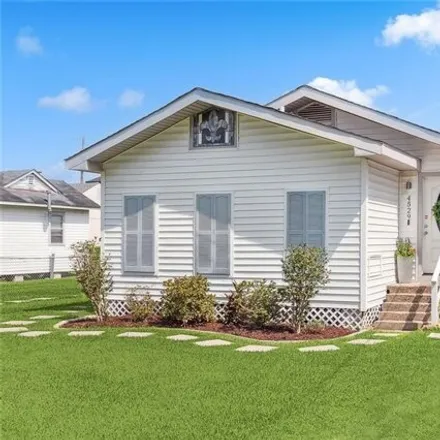Buy this 3 bed house on 4529 Camel Street in Metairie, LA 70001