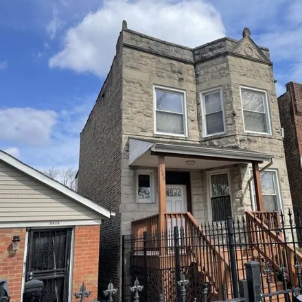 Image 3 - 3408 West Franklin Boulevard, Chicago, IL 60624, USA - House for sale