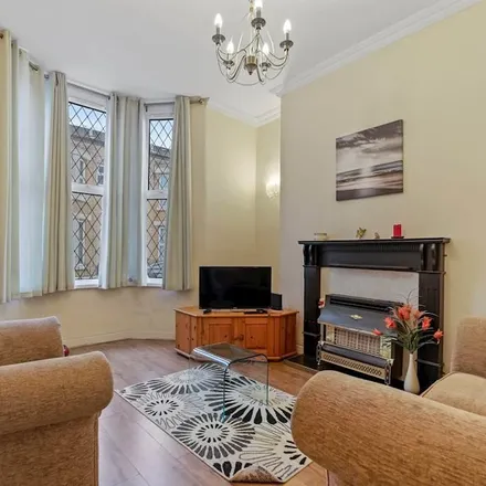 Rent this 4 bed townhouse on Ling Street in Liverpool, L7 2QF