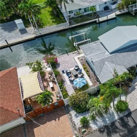 Image 4 - 690 Jungle Queen Way, Longboat Key, Manatee County, FL 34228, USA - House for sale