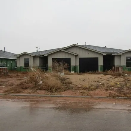 Buy this 6 bed house on Caprock Street in Hereford, TX 79045