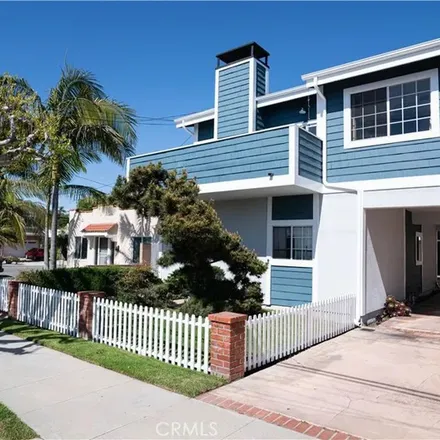 Rent this 3 bed apartment on 618 Emerald Street in Redondo Beach, CA 90277