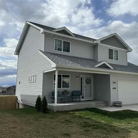 Buy this 3 bed house on Bluestem Drive in Mankato, MN 56001