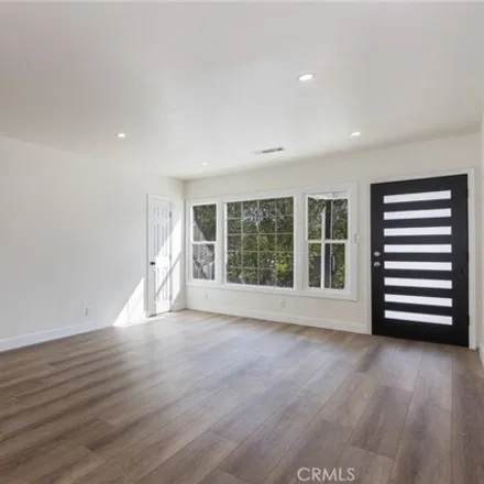 Image 6 - 18027 Duncan Street, Los Angeles, CA 91316, USA - House for rent