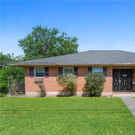 Buy this 3 bed house on 6043 Paris Avenue in New Orleans, LA 70119
