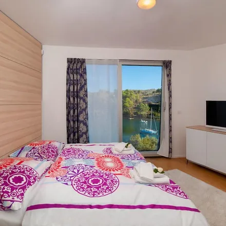 Rent this 5 bed house on Bobovišća in Split-Dalmatia County, Croatia