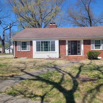 Buy this 2 bed house on 122 Taylor Street in Windsor, MO 65360