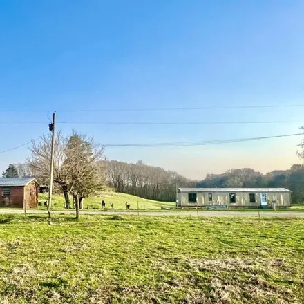 Buy this studio apartment on 209 County Road 357 in Mount Harmony, McMinn County