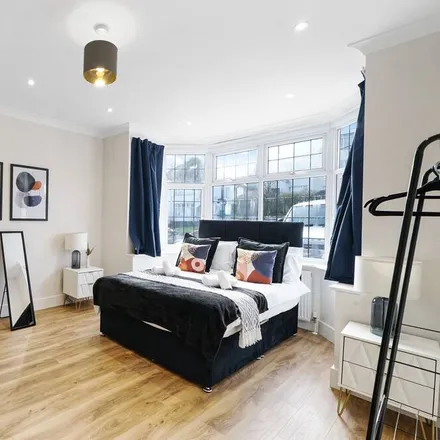 Image 1 - London Road, London, HA9 7EU, United Kingdom - House for rent