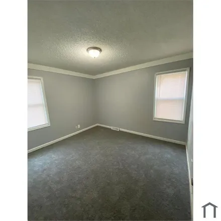 Rent this 3 bed apartment on 13808 Woodward Avenue in Highland Park, MI 48203