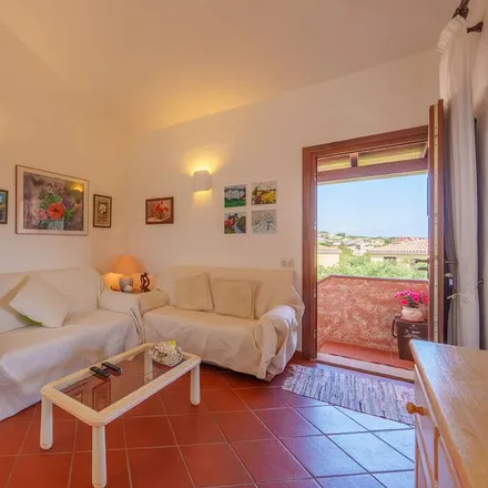 Rent this 2 bed apartment on Alzachèna/Arzachena in Sardinia, Italy