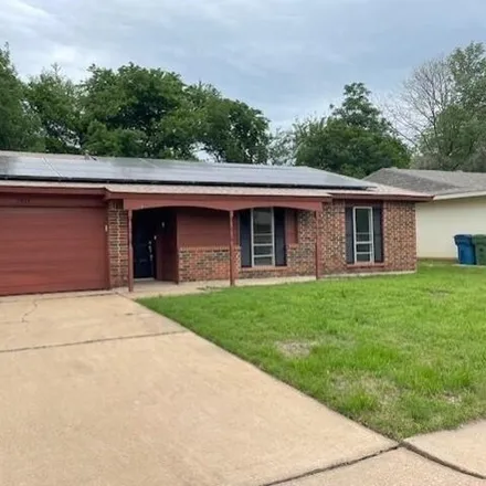 Buy this 3 bed house on 5440 Prince Drive in Lake Dallas, Denton County