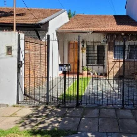 Image 3 - Alférez Hipólito Bouchard 3812, Olivos, B1605 BNA Vicente López, Argentina - House for sale