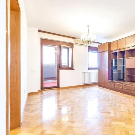 Image 2 - Kutnjački put, 10119 City of Zagreb, Croatia - Apartment for sale