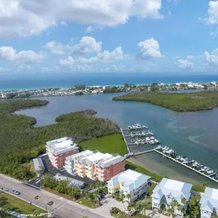 Buy this 2 bed condo on 1364 Beach Road in Manasota Key, Charlotte County