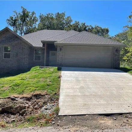 Buy this 2 bed house on 23 Hillswick Lane in Bella Vista, AR 72715