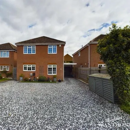 Buy this 4 bed house on Dorchester Close in Stoke Mandeville, HP22 5YR