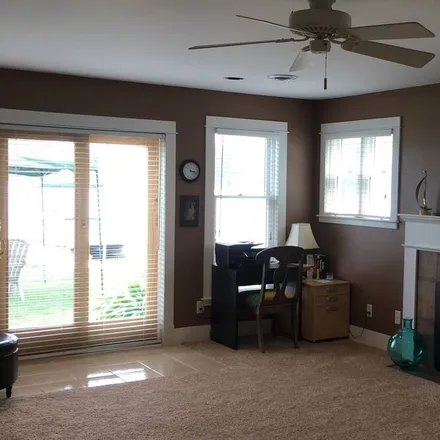 Rent this 3 bed house on Fremont in MI, 49412