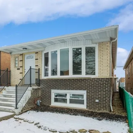 Buy this 3 bed house on 7025 West 63rd Street in Chicago, IL 60638