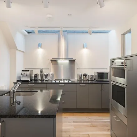 Rent this 4 bed apartment on 11a Ennismore Mews in London, SW7 1AN