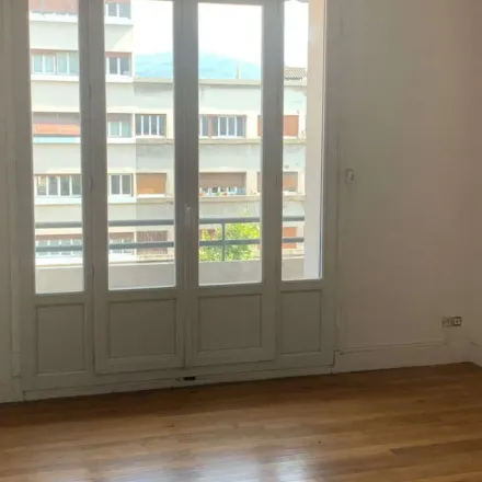 Rent this 2 bed apartment on 1 rue des bonnais in 38120 Saint-Égrève, France